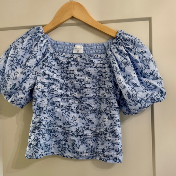 Abercrombie Kids Girls Tops/T-Shirts, bundle of 4.  Size 11/12 - Picture 2 of 9